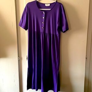 Miss Elaine Vintage lounge dress!